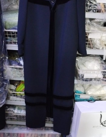 جاكيت كريب اسود لياقه مخمل وشريط مخمل اعلي واسفل