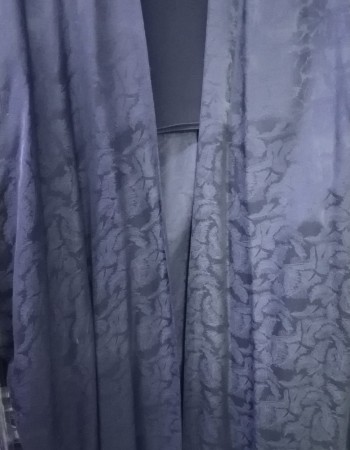 مشلح حرير جاكار اسود ريش