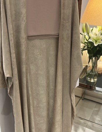 مشلح حرير جاكار حلزون بيج