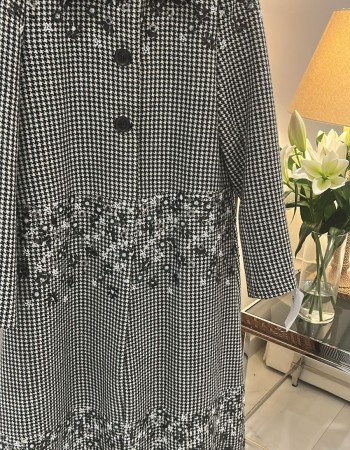 جاكيت تويت اسود