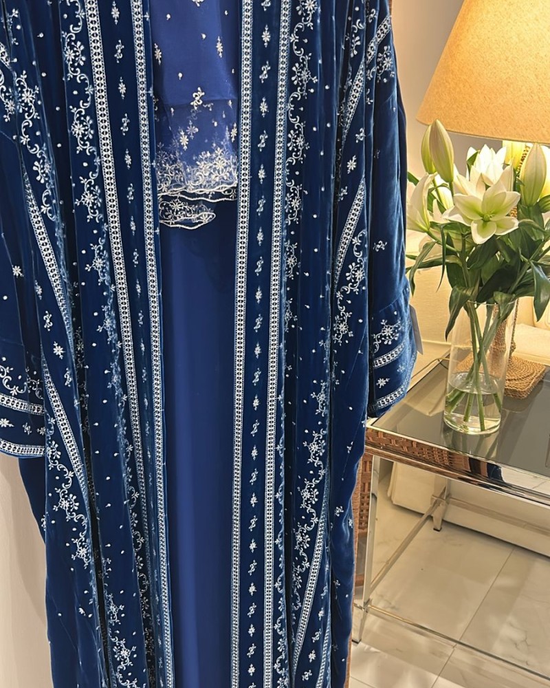 مشلح مخمل ازرق تطريز فضي مقلم