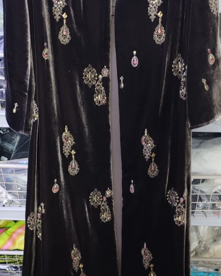 مشلح مخمل بني مطرز