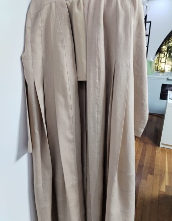 عبايه لنن بني فاتح