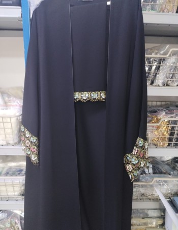 مشلح حرير اسود اعجوبتي ـ كم كلفه 3 خط