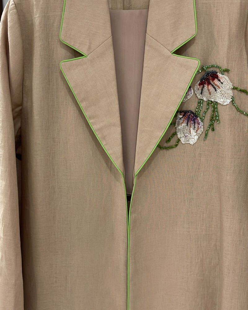 جاكيت لنن بيج مطرز شك