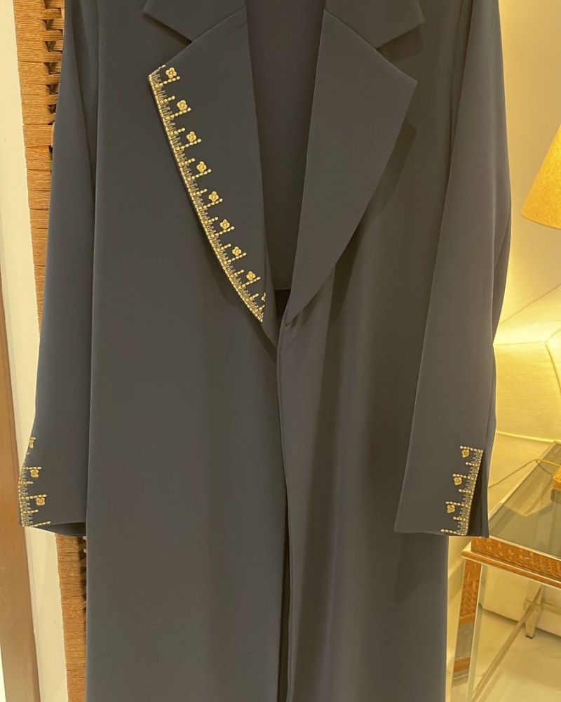 جاكيت كريب فرنسي كحلي تطريز بيانو