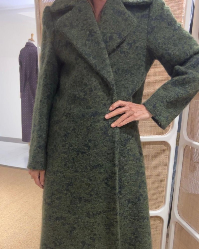 جاكيت صوف اخضر