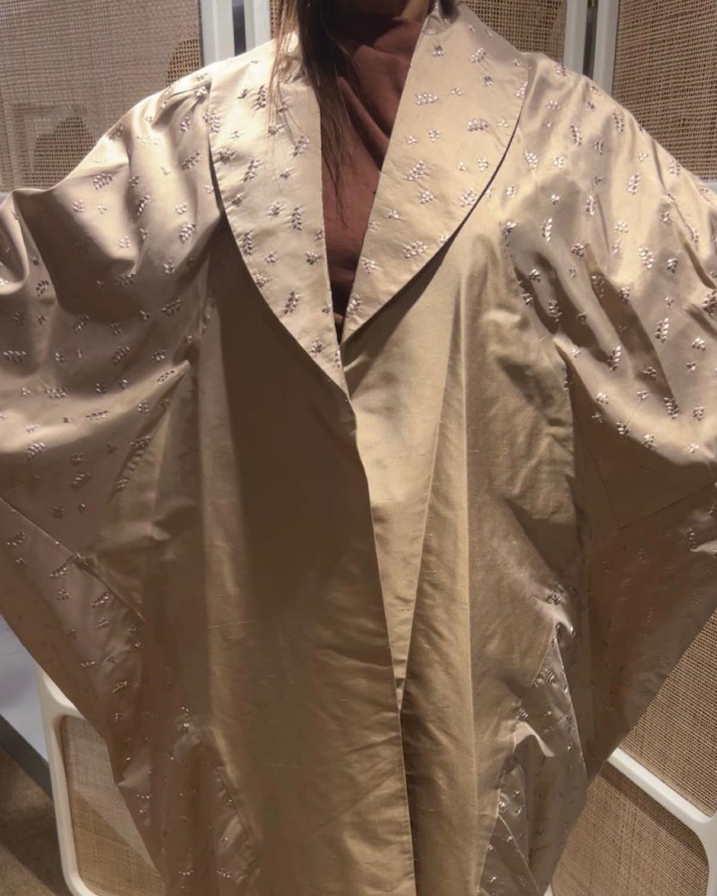 مشلح صيني تفته مطرز لون بصلي