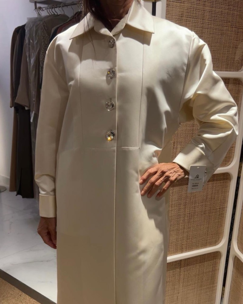 جاكيت تفته ستان  مع ازارير كرستال لون سماوي -/فري سيز