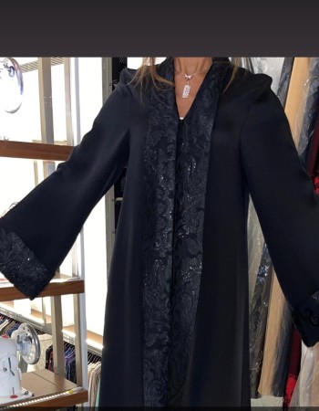 عبايه كريب مع شيفون جاكار اسود