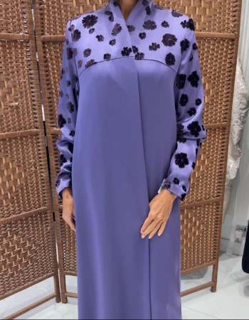 عباية ورد مخمل - كحلي