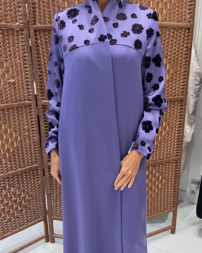 عباية ورد مخمل - موف