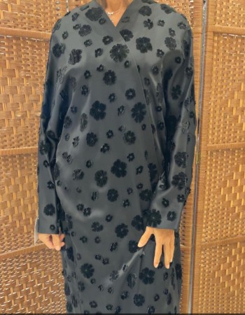 مشلح دبل ستان مطرز ورد مخمل - اسود